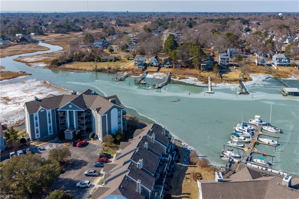 HAMPTON BAY