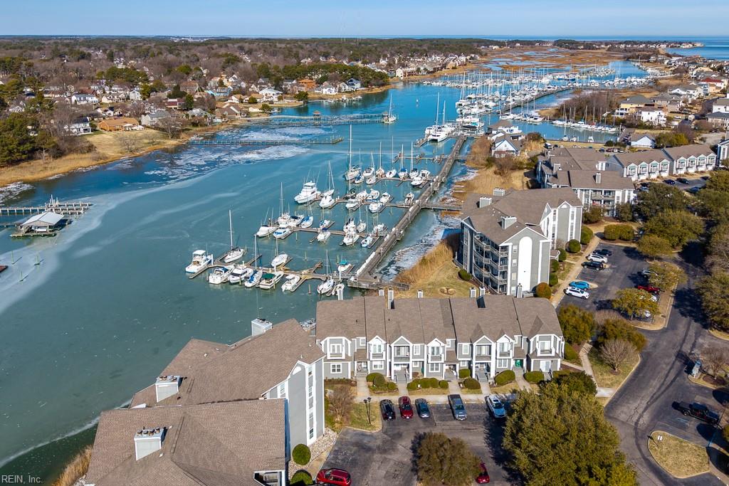 HAMPTON BAY