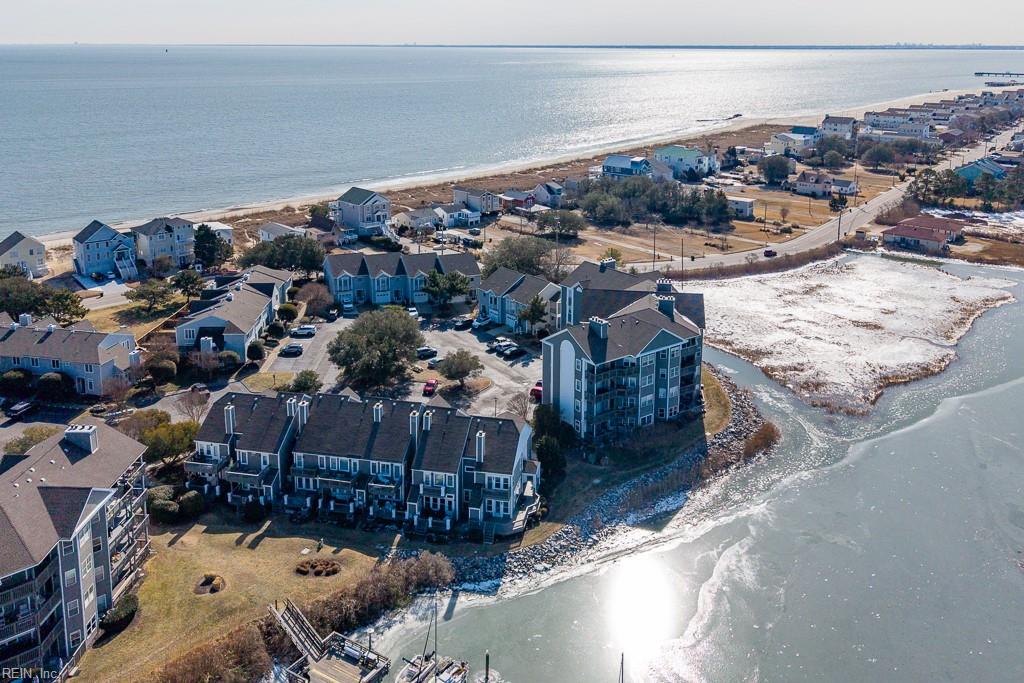 HAMPTON BAY