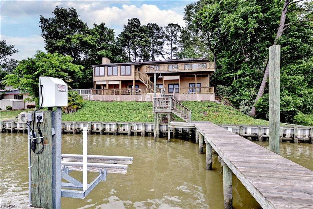 STONEYBROOK ESTATES