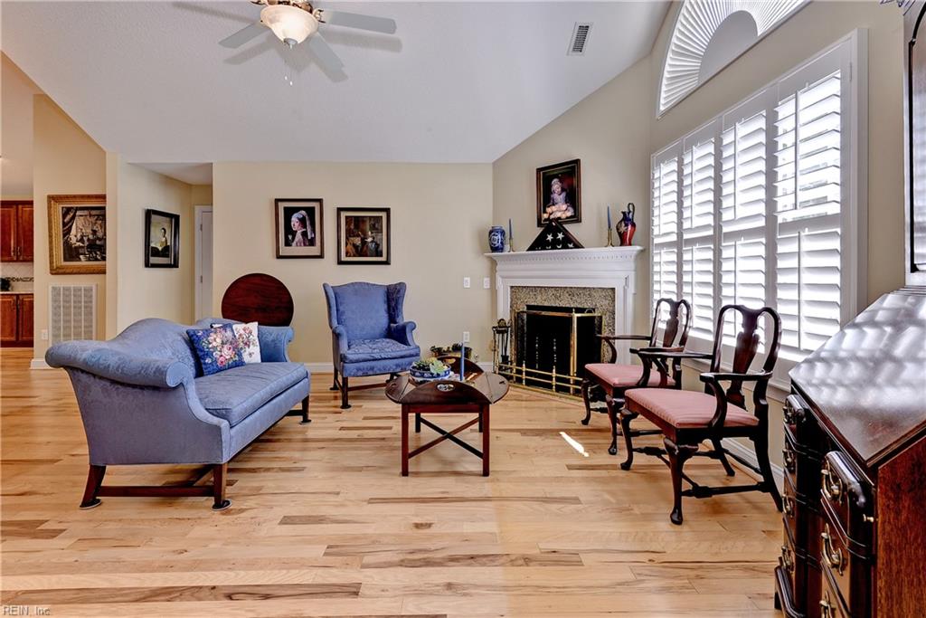 VILLAS AT FIVE FORKS