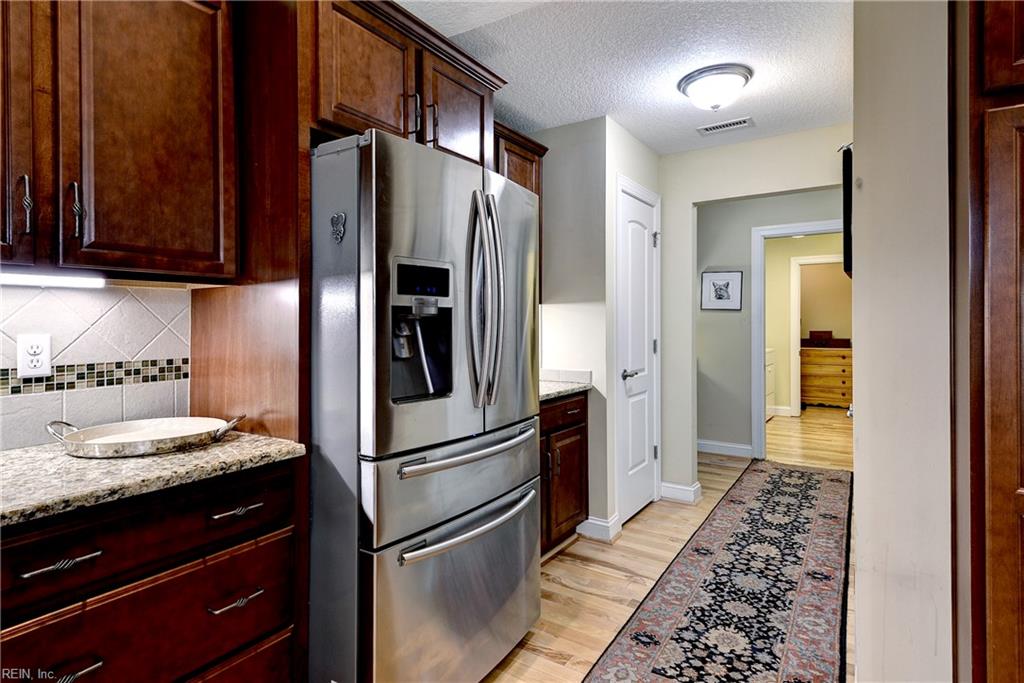 VILLAS AT FIVE FORKS