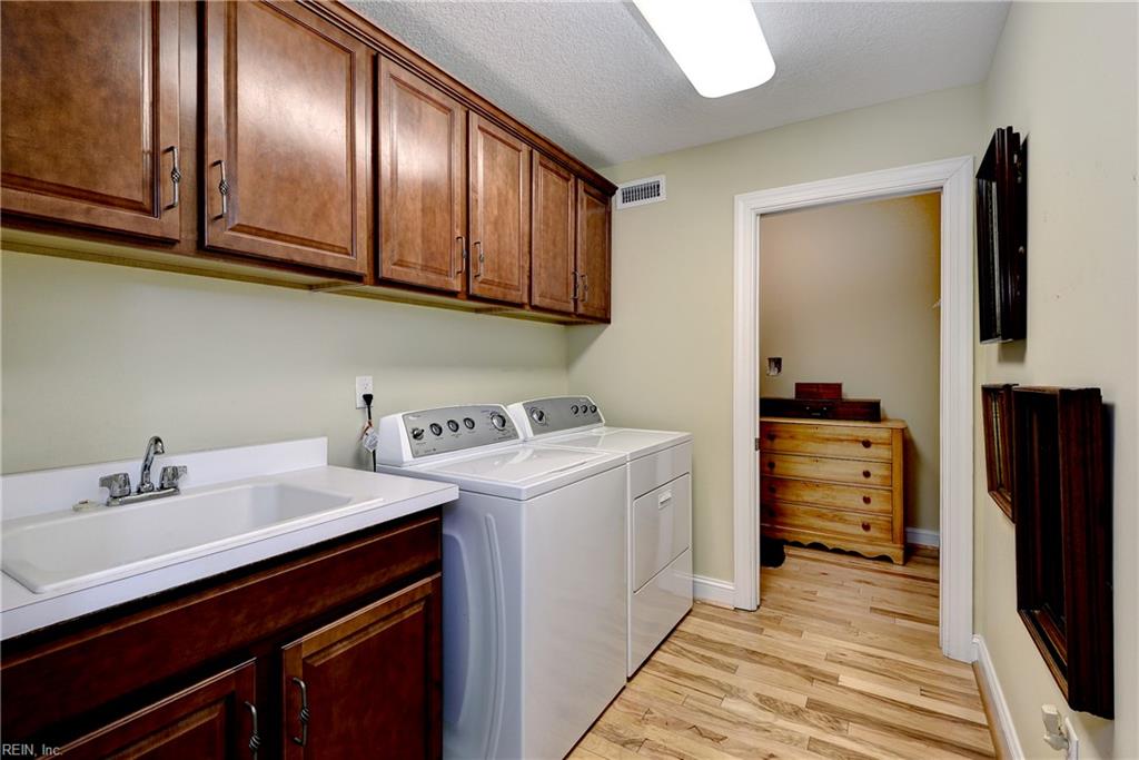 VILLAS AT FIVE FORKS