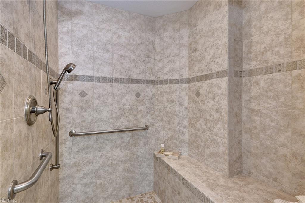 VILLAS AT FIVE FORKS