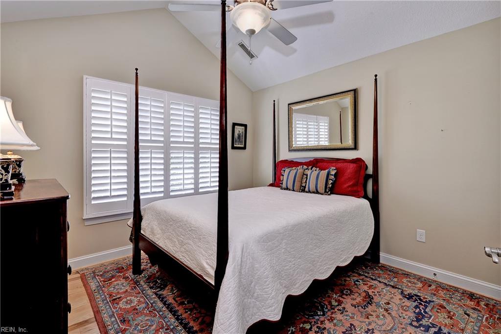 VILLAS AT FIVE FORKS