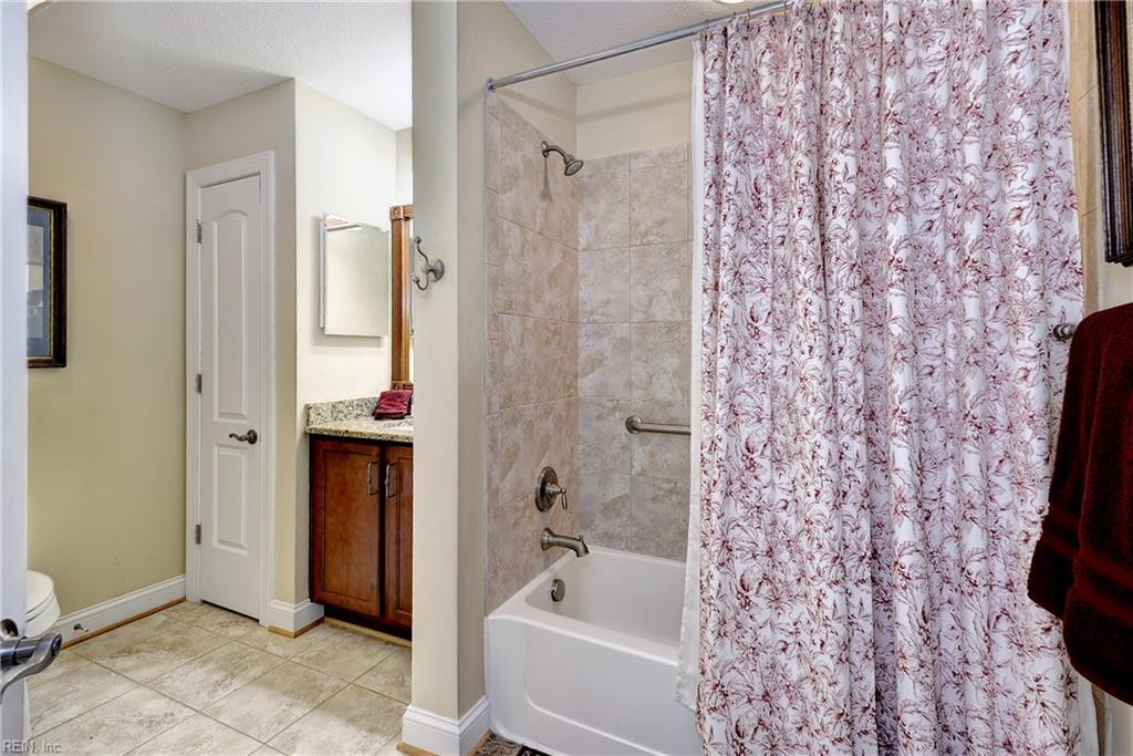 VILLAS AT FIVE FORKS