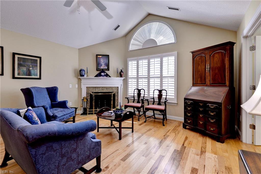 VILLAS AT FIVE FORKS
