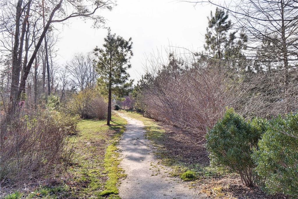 VILLAS AT FIVE FORKS
