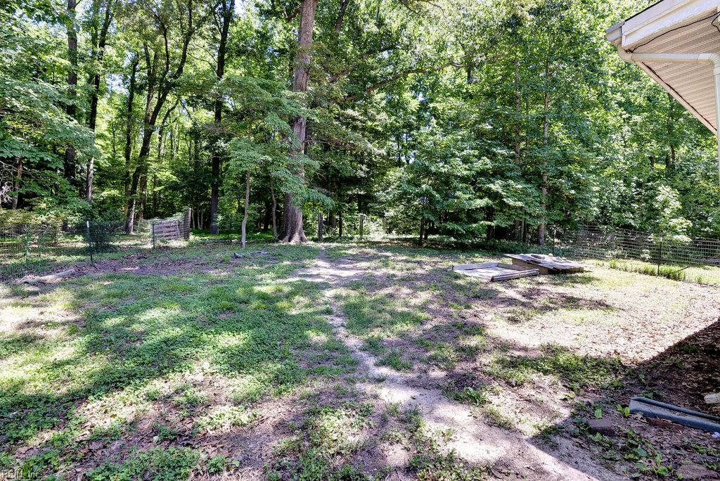 MINITREE HILL