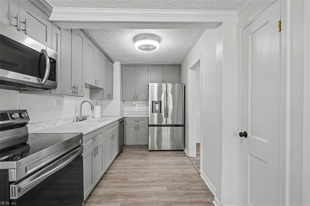 HUDSON TERRACE