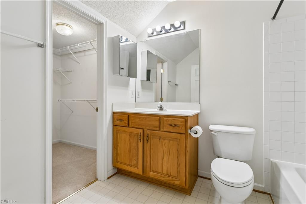 RAINBROOK VILLAS