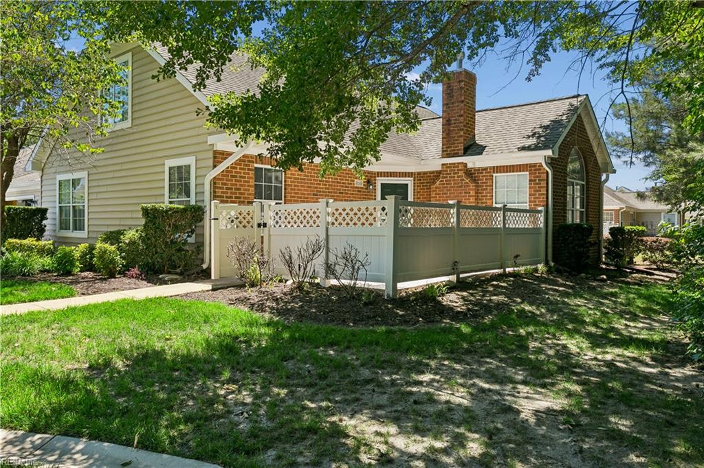 RAINBROOK VILLAS