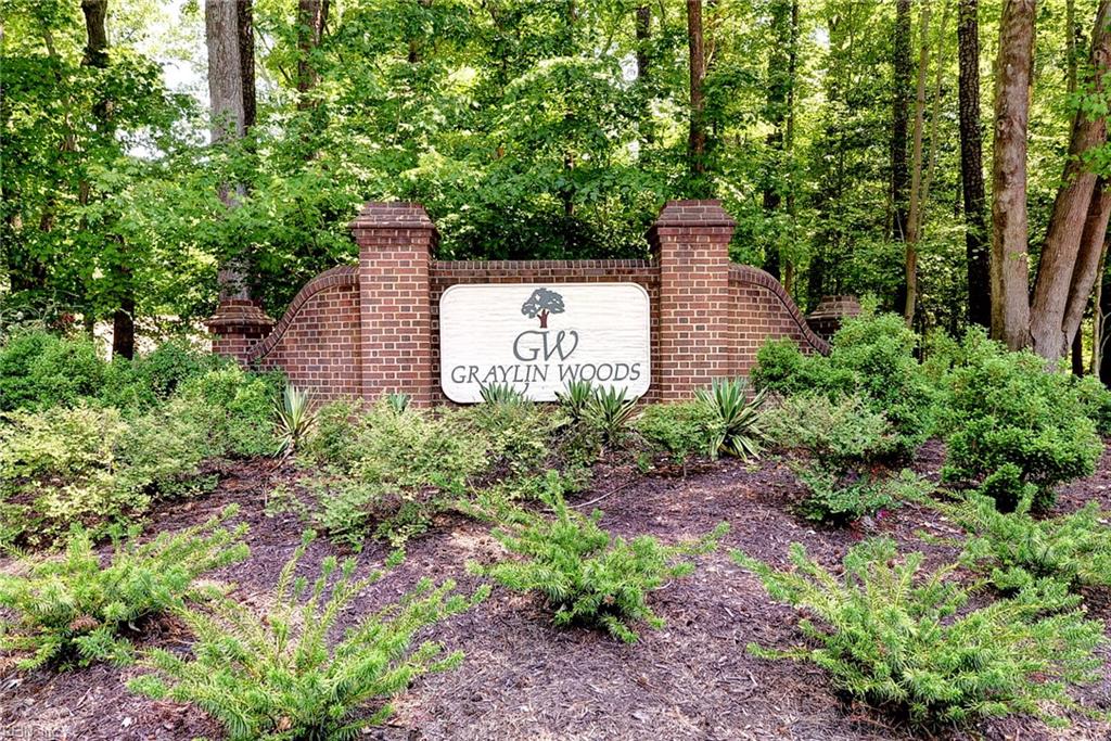 GRAYLIN WOODS