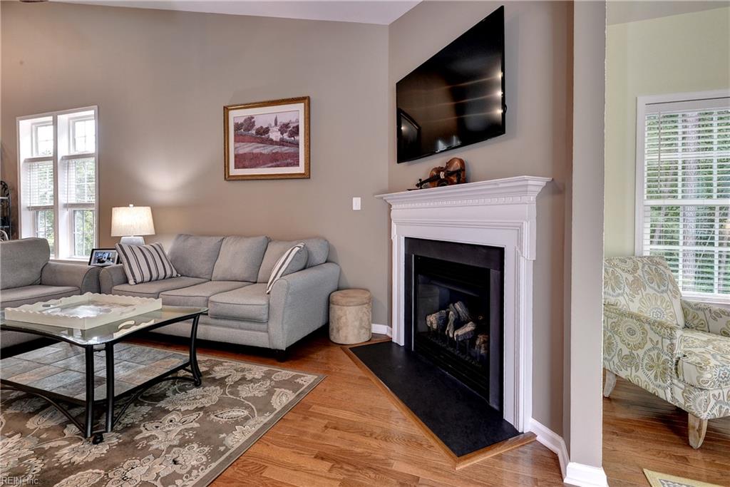 THE SETTLEMENT AT POWHATAN CREEK
