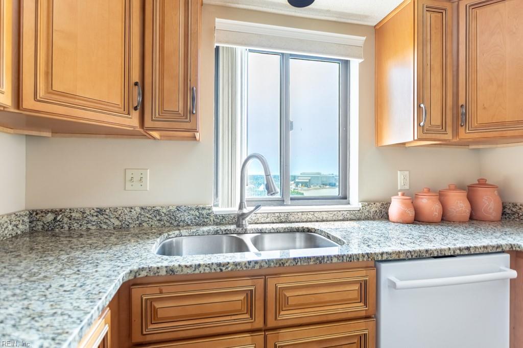 WINDWARD TOWERS