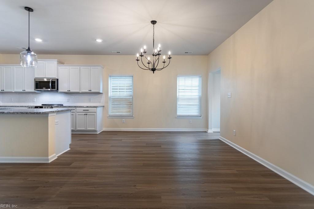 HUNTINGTON POINTE