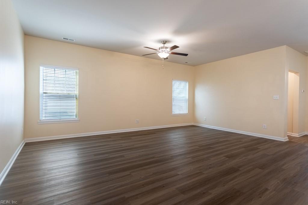 HUNTINGTON POINTE