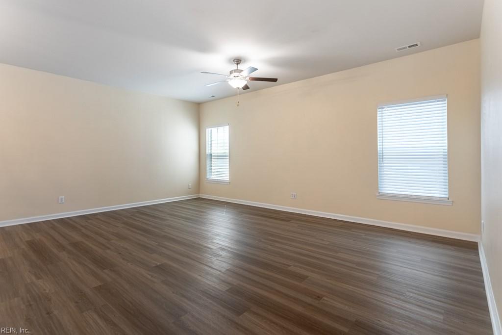 HUNTINGTON POINTE