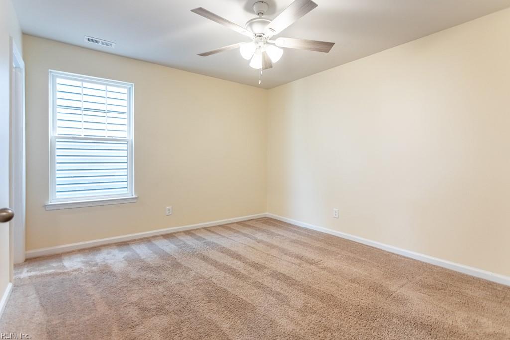 HUNTINGTON POINTE