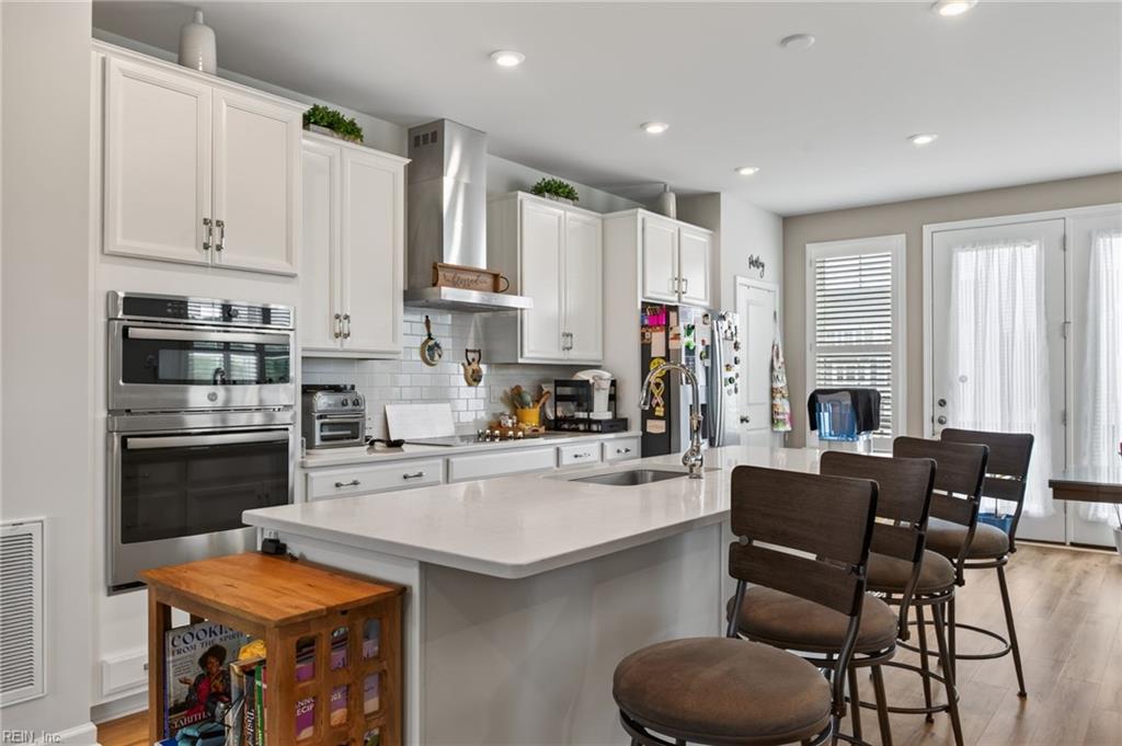 KELTON STATION TOWNHOMES
