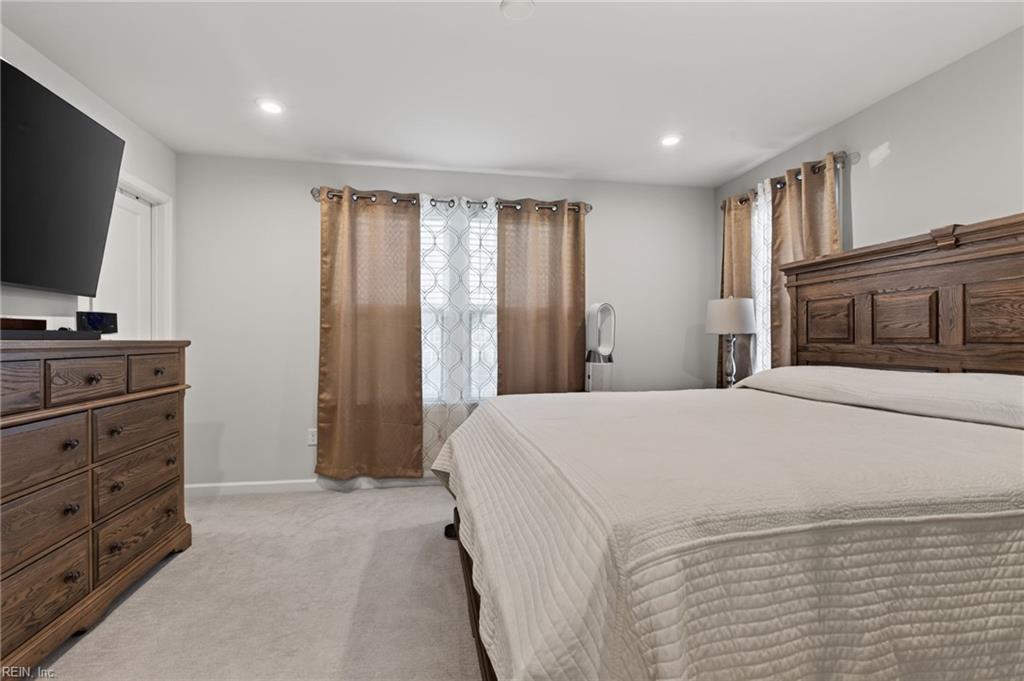 KELTON STATION TOWNHOMES