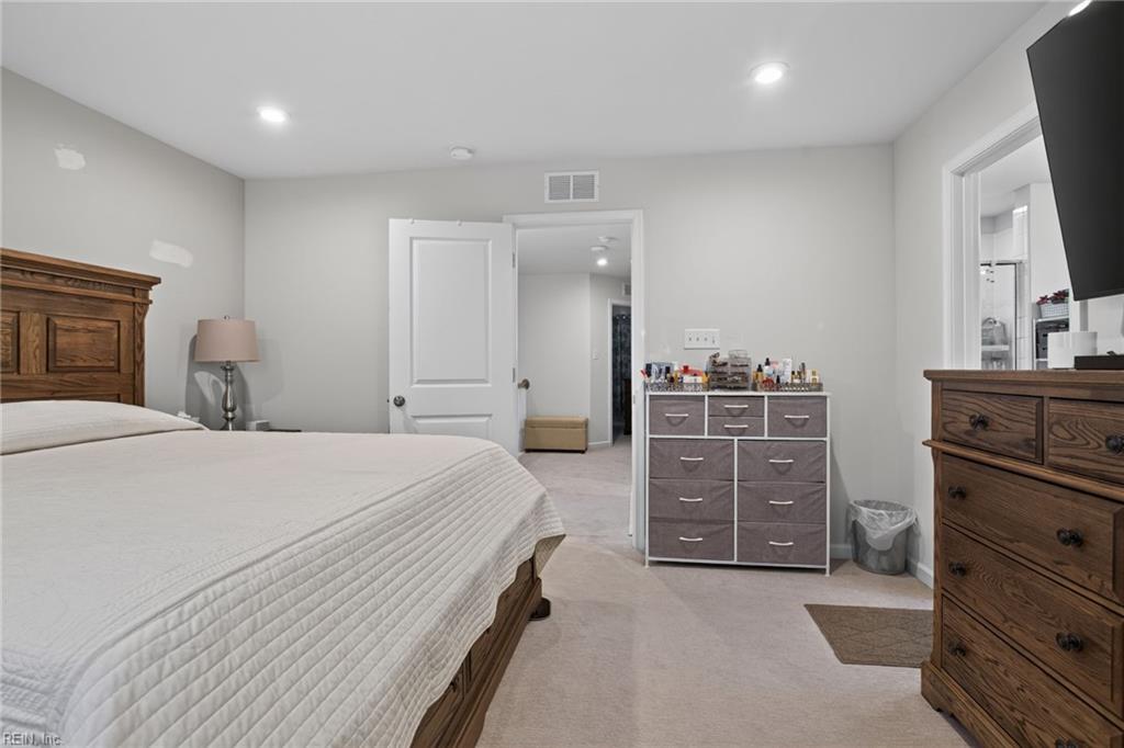 KELTON STATION TOWNHOMES