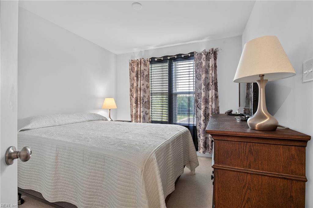 KELTON STATION TOWNHOMES