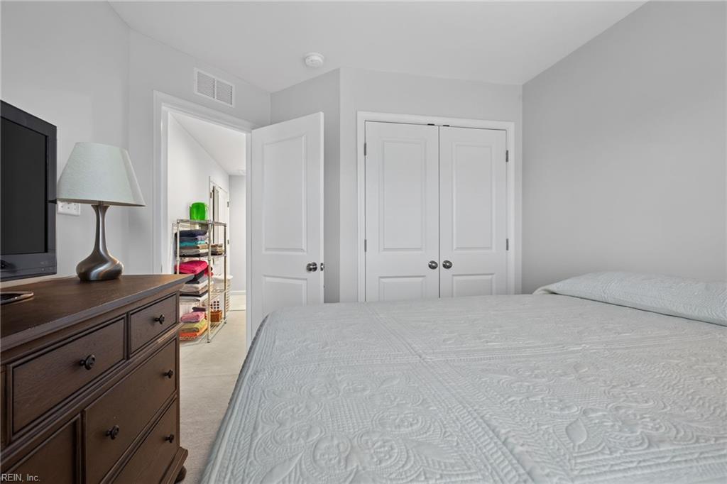KELTON STATION TOWNHOMES