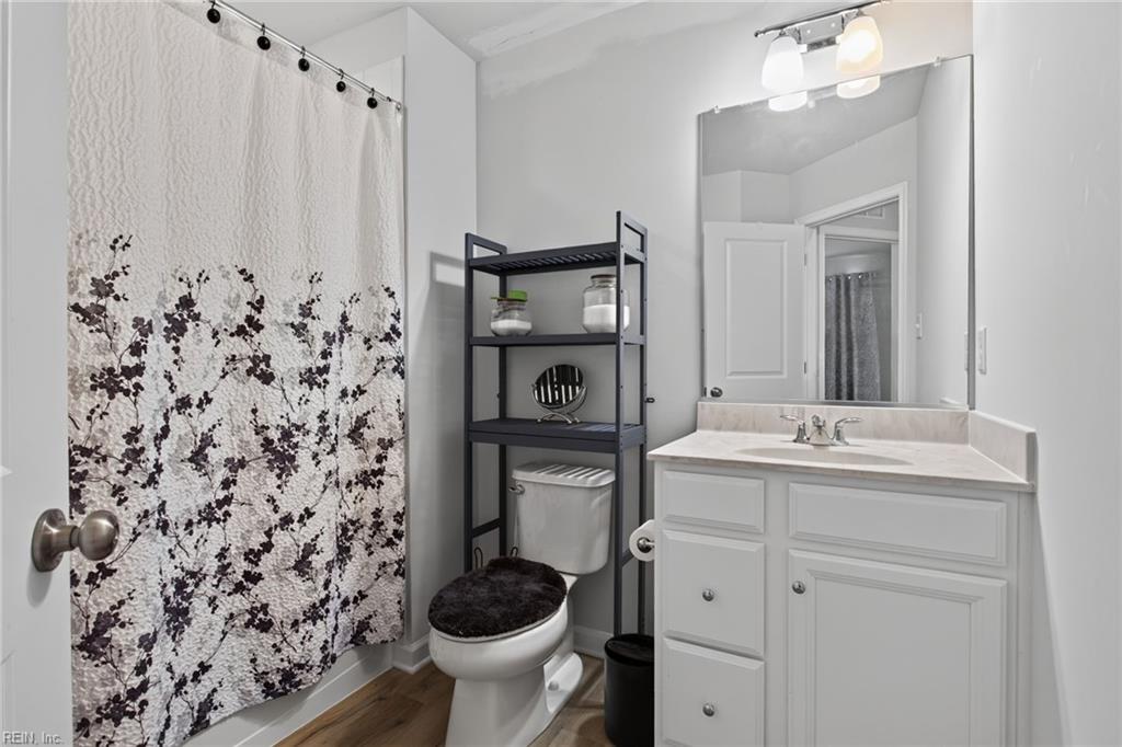 KELTON STATION TOWNHOMES