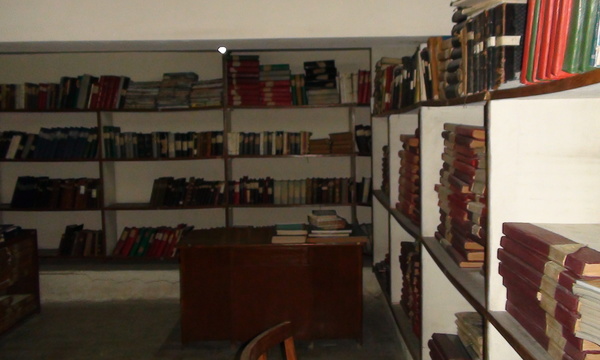 Mcm unesco visit library 09april09 %2827%29