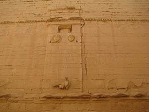 Nimrud   hatra mg caslen 16oct09 001001055