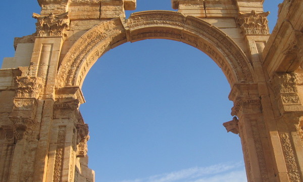 20051220 144516 syria palmyra arch of triumph.med