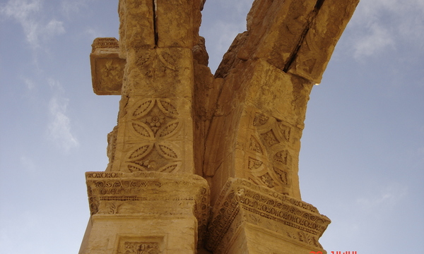 20051220 144409 syria palmyra arch of triumph