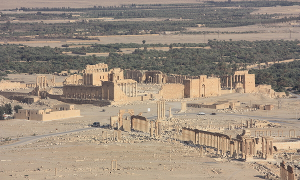 Palmyra  view from qalaat ibn maan  temple of bel and colonnaded axis