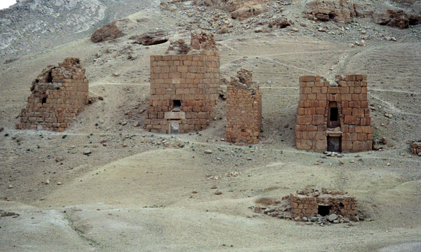 Tower tombs03%28js%29