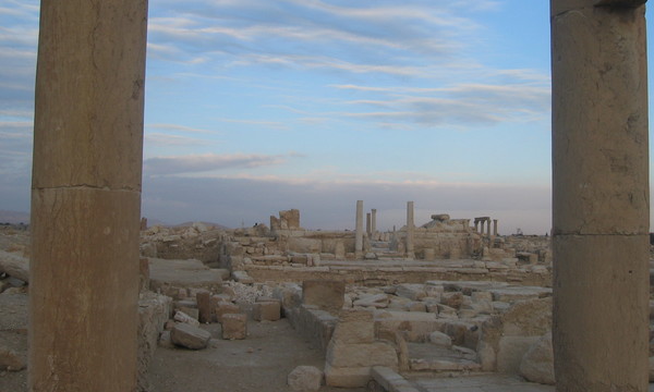 20051220 153400 syria palmyra cathedral or basilica