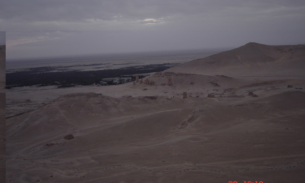 20051220 161248 syria palmyra mountain view on valley of tombs