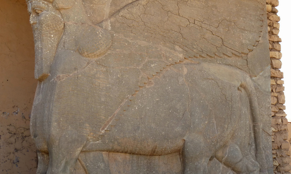 Nimrud doorway to throne room 8 tt