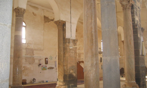 20051218 120925 syria bosra al umari mosque