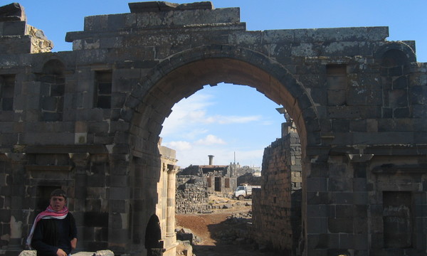 20051218 122815 syria bosra nabatean port