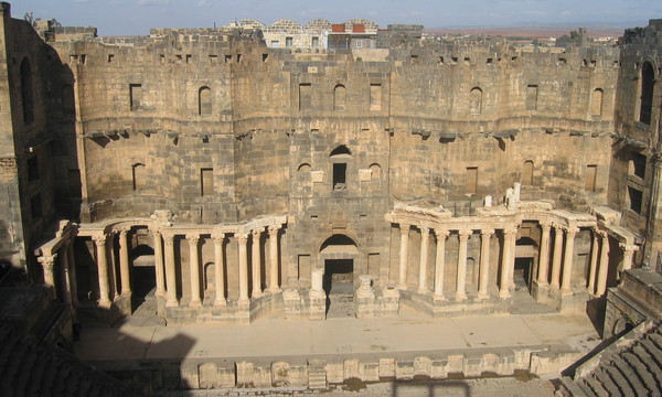20051218 130600 syria bosra roman theatre