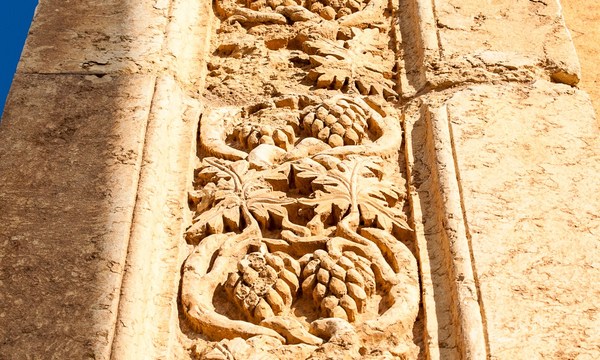 19936822713 4d0c5dc62e o funerary