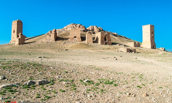 19276984439 44affa1fc6 o tomb