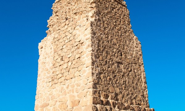 19436780576 9b15dbd804 o tomb