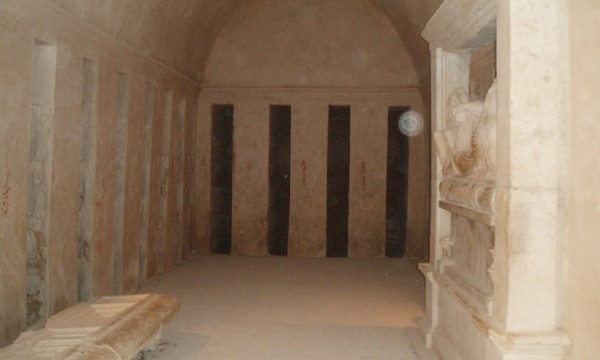 Palmyra tomb of the 3 brothers 4