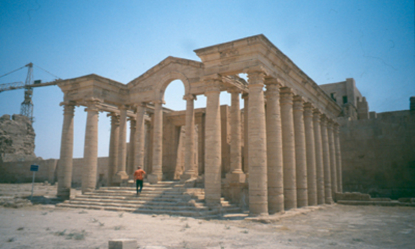 Irakmb ii 36 hatra temple