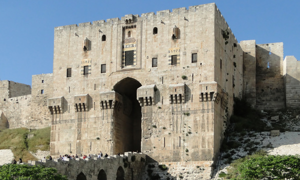 Aleppo citadel 05   inner gate