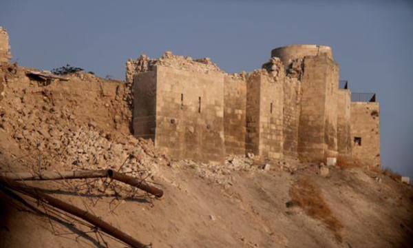 Aleppo citadel collapse 2