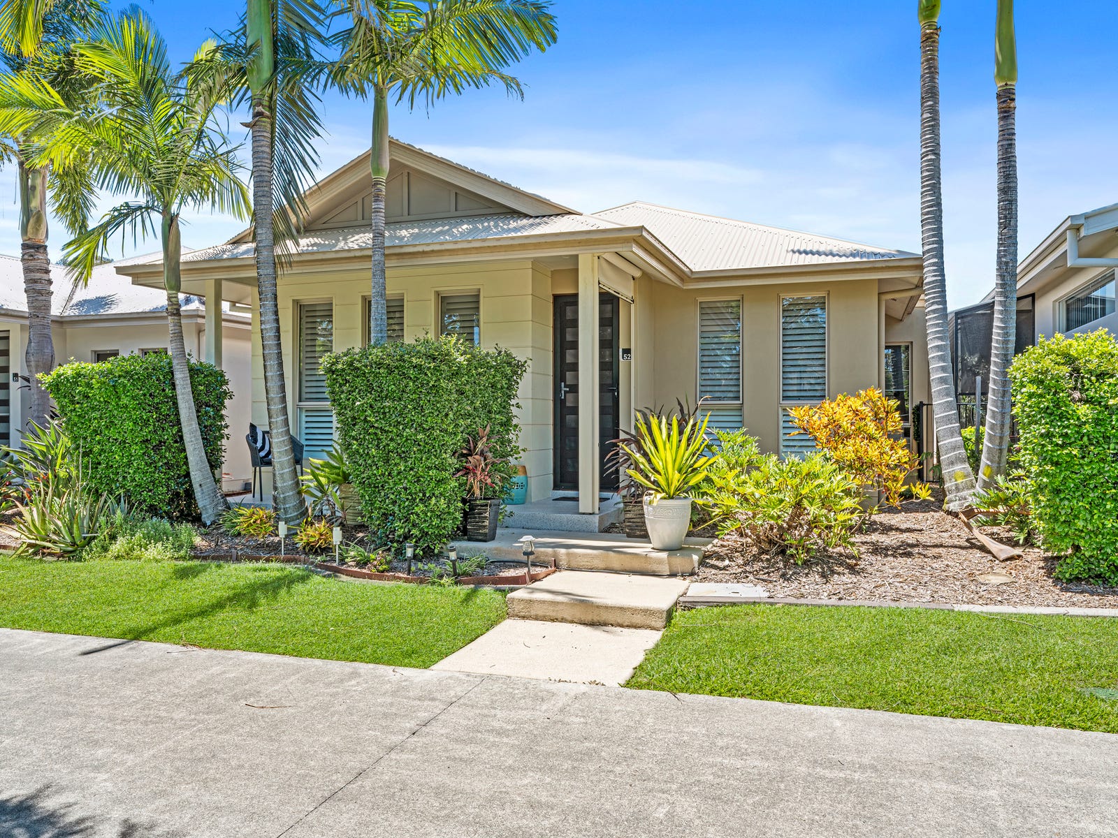 Retirement Living For Sale Arundel Qld 4214 299 Napper Road