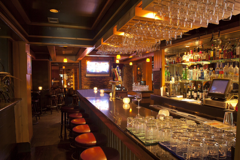 Buckhead Bar and Grill in Columbus